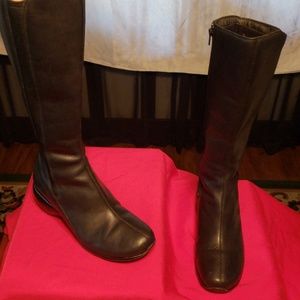 MERRELL LEATHER WOMENS WATERPROOF INSULATED BOOTS